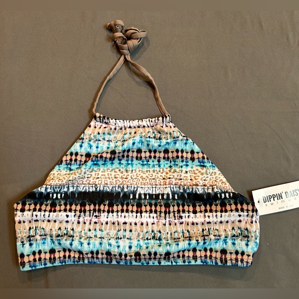 NWT Dippin’ Daisy’s bikini top. Women’s large.